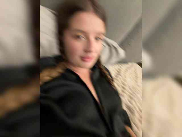 RosalineLov webcam