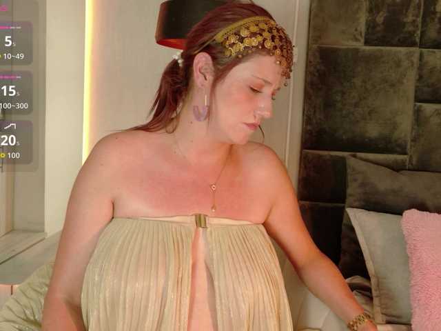 Adriana-gold