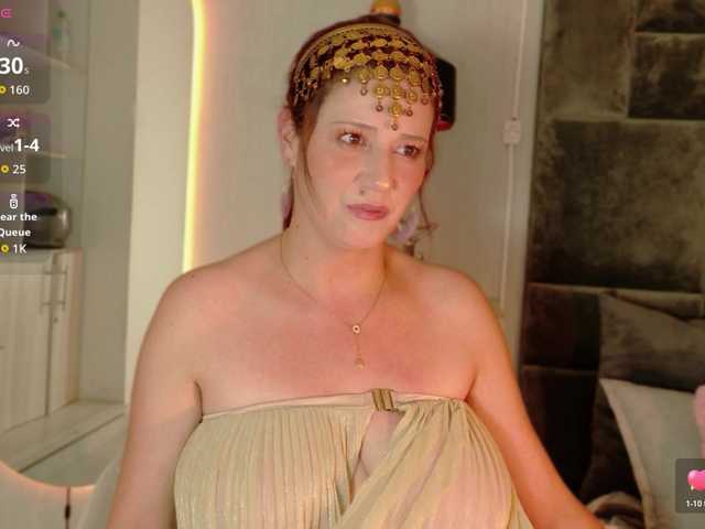 Adriana-gold