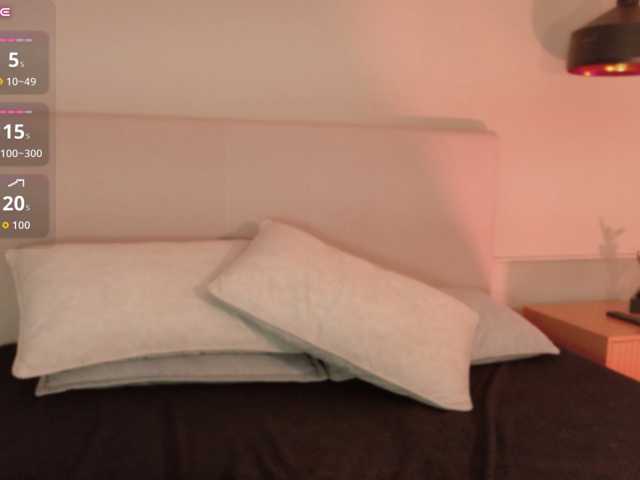 Adriana-gold live cam on BongaCams