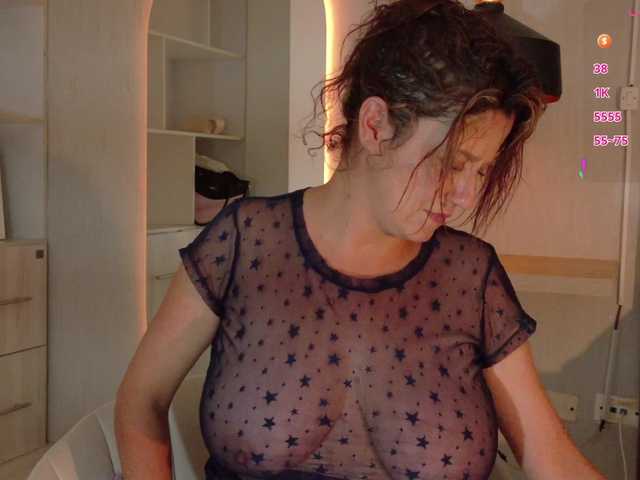 Adriana-gold live cam on BongaCams