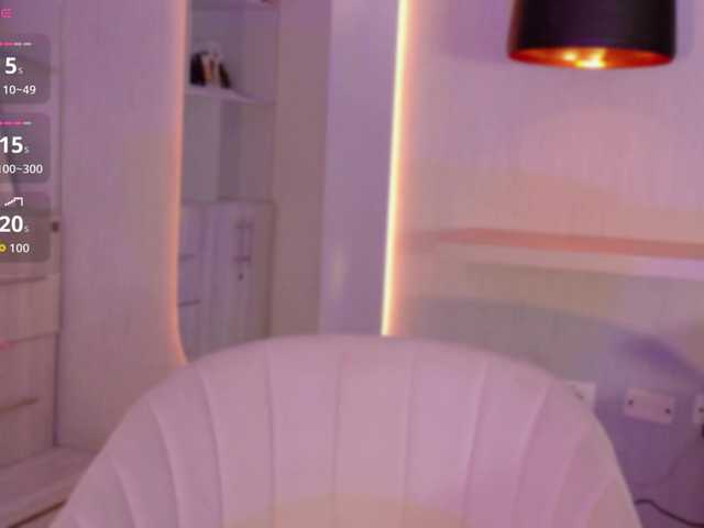 Adriana-gold live cam on BongaCams