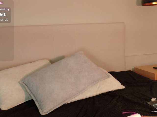 Adriana-gold live cam preview