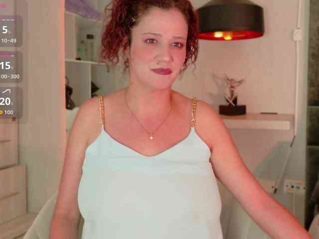 Adriana-gold