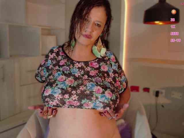 Adriana-gold webcam