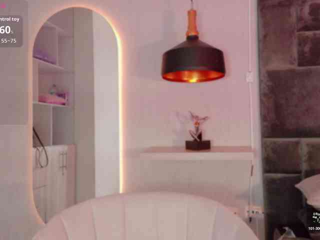 Adriana-gold Live Webcam on BongaCams