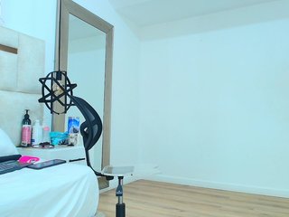 Sara-BigAss
