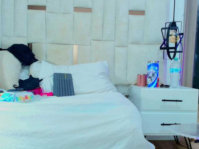 Sara-BigAss