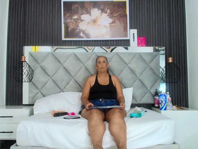 Sara-BigAss