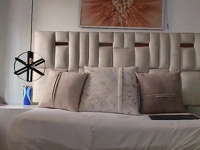 Sara-BigAss