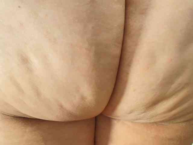 Sara-BigAss webcam