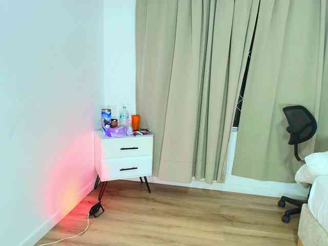 Sara-BigAss webcam