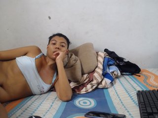 Katiuska_32 Porn Show