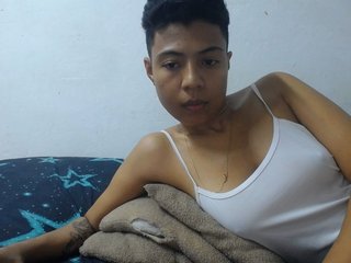Katiuska_32 Porn Show