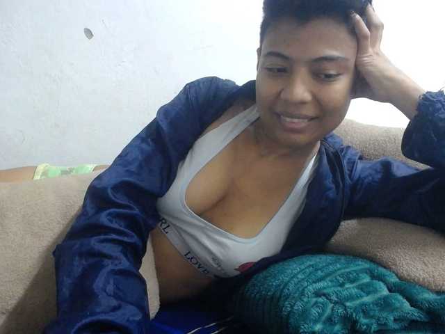 KATIUKA-32's BongaCams show and profile