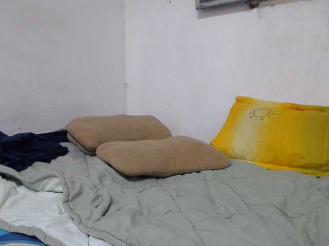 KATIUKA-32 live cam on BongaCams