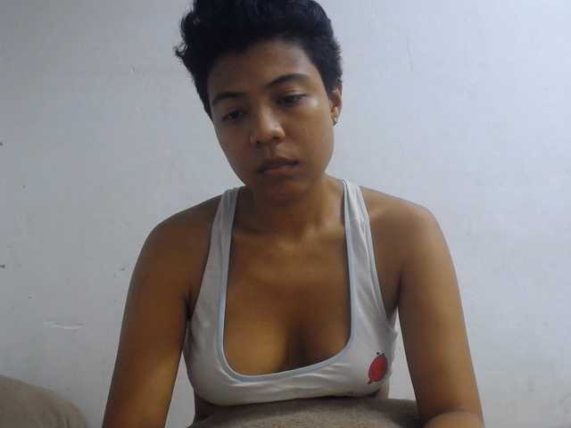KATIUKA-32 live cam on BongaCams
