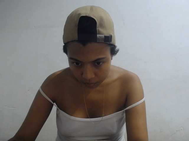 KATIUKA-32 live cam on BongaCams