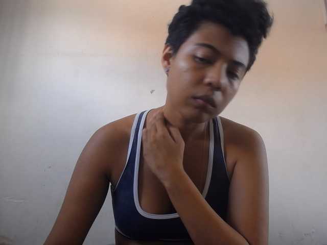 KATIUKA-32 live cam on BongaCams