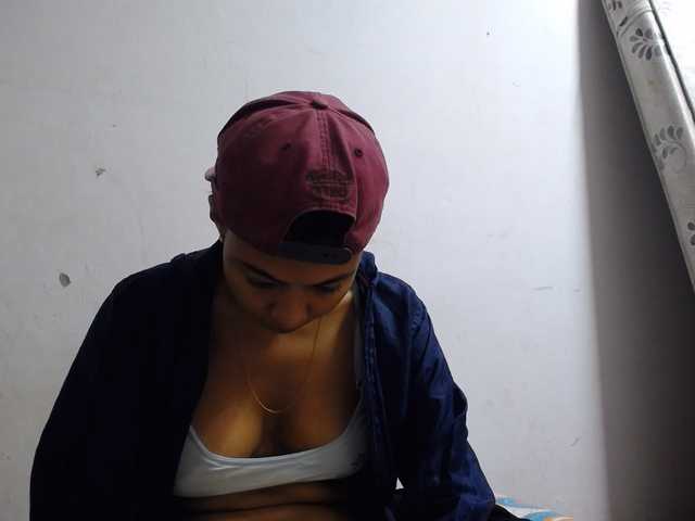 Katiuska_32