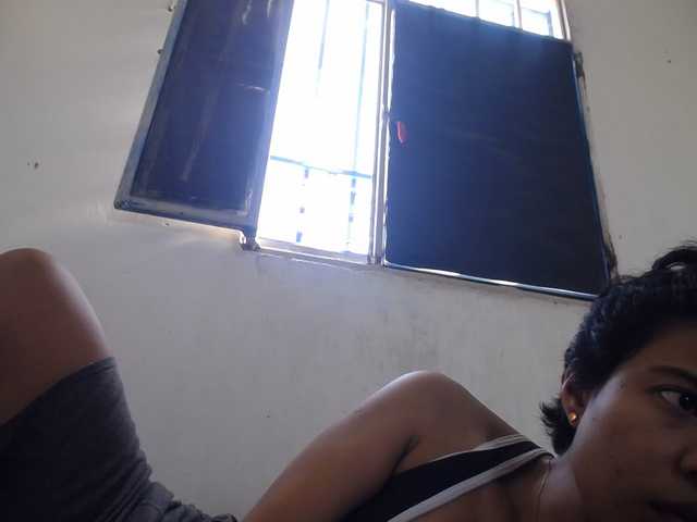 KATIUKA-32 live cam on BongaCams