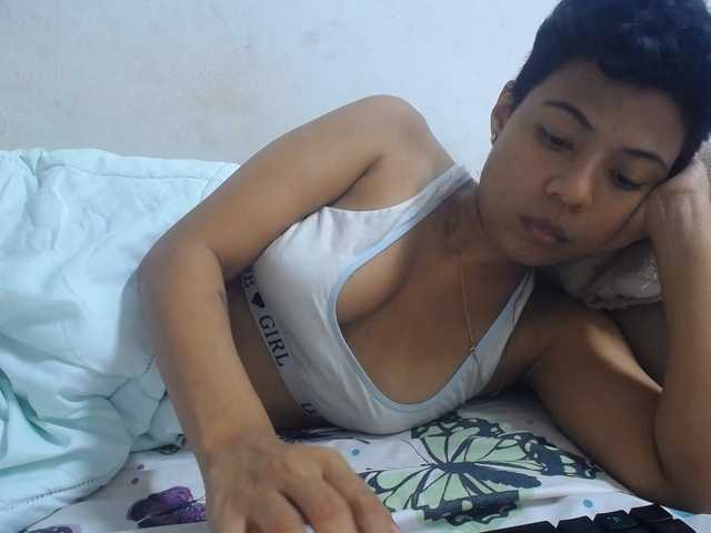 KATIUKA-32 live cam on BongaCams