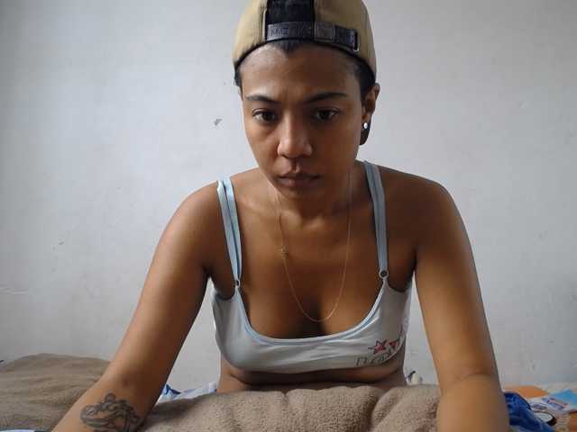KATIUKA-32 live cam on BongaCams