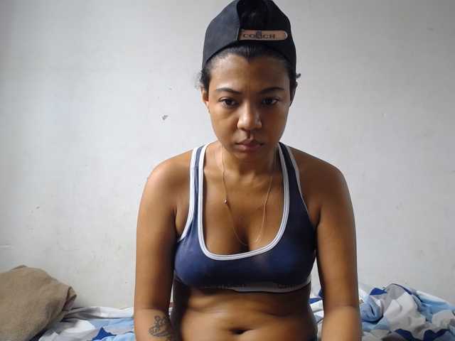 KATIUKA-32 live cam on BongaCams