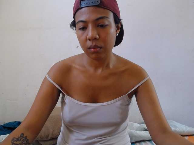 KATIUKA-32 live cam on BongaCams