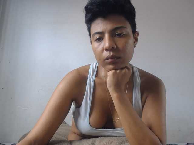 KATIUKA-32 live cam on BongaCams