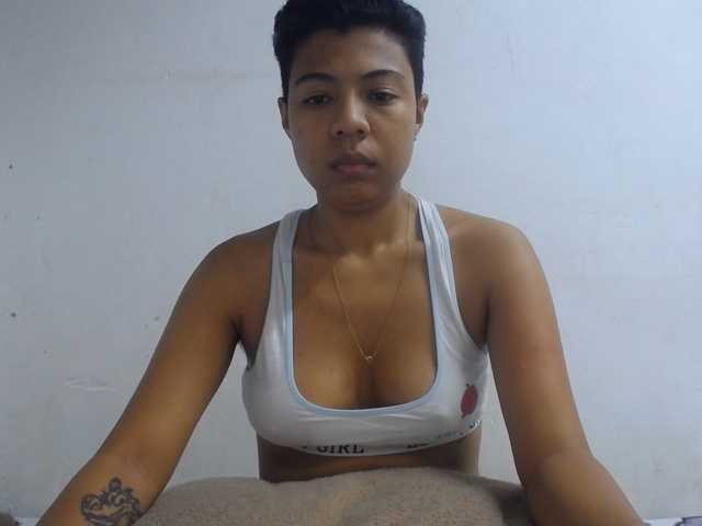 KATIUKA-32 live cam on BongaCams