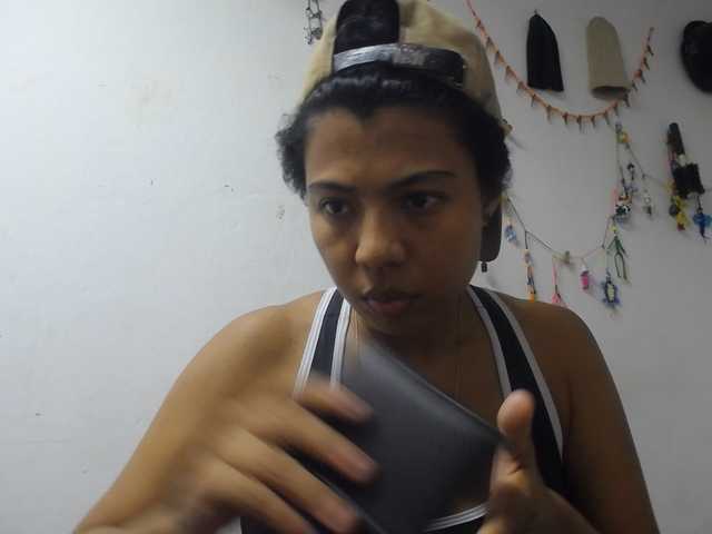 KATIUKA-32 live cam on BongaCams