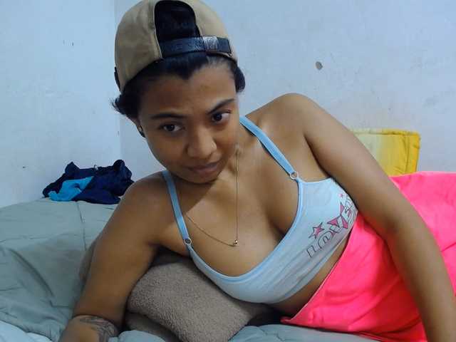 KATIUKA-32 live cam on BongaCams