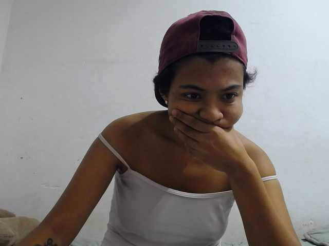 KATIUKA-32 live cam on BongaCams