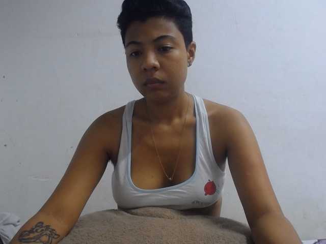 KATIUKA-32 live cam on BongaCams