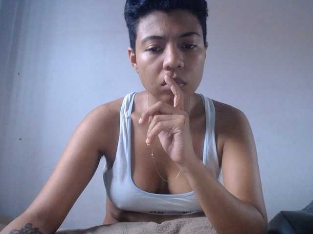 KATIUKA-32 live cam on BongaCams