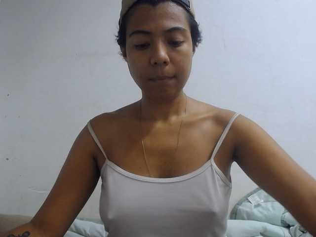 KATIUKA-32 live cam on BongaCams