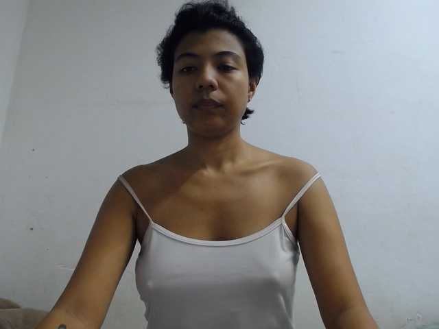 KATIUKA-32 live cam on BongaCams