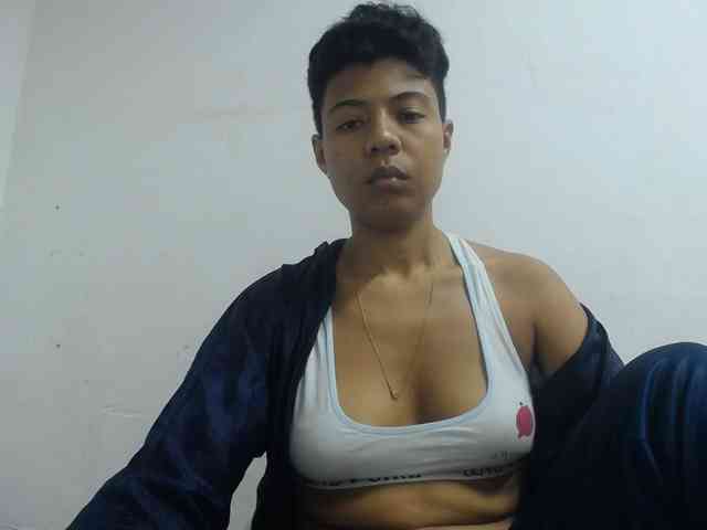 Katiuska_32 webcam