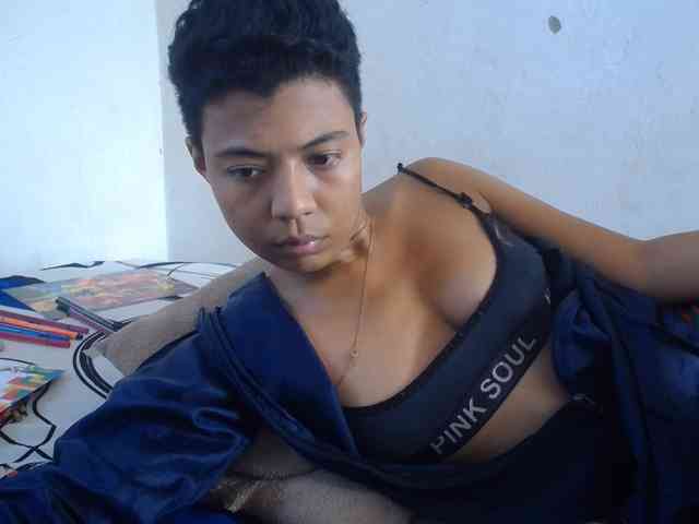 Katiuska_32 webcam