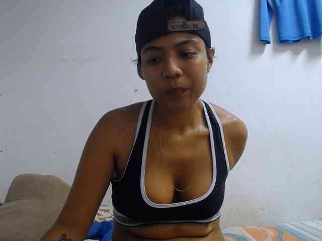 KATIUKA-32's webcam live show