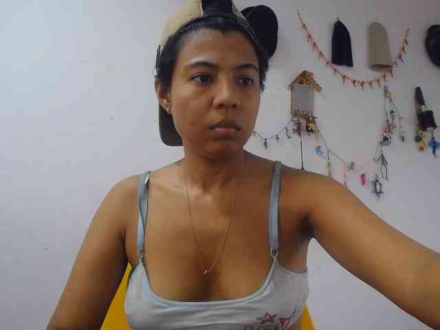 Katiuska_32 webcam