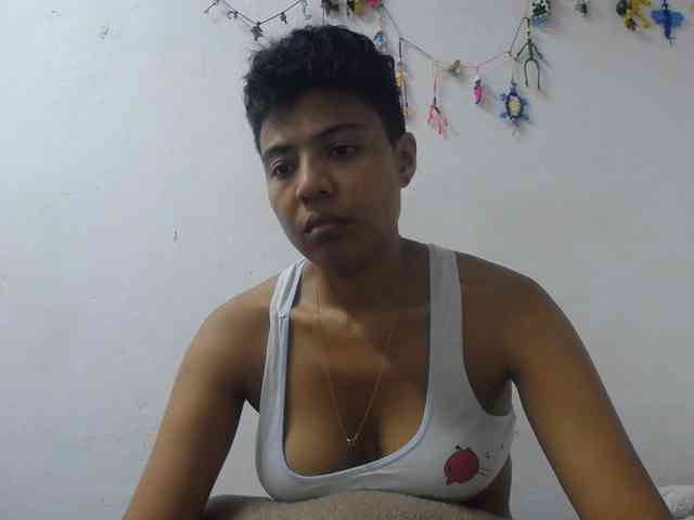 Katiuska_32 webcam