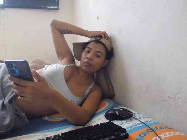 Katiuska_32 webcam