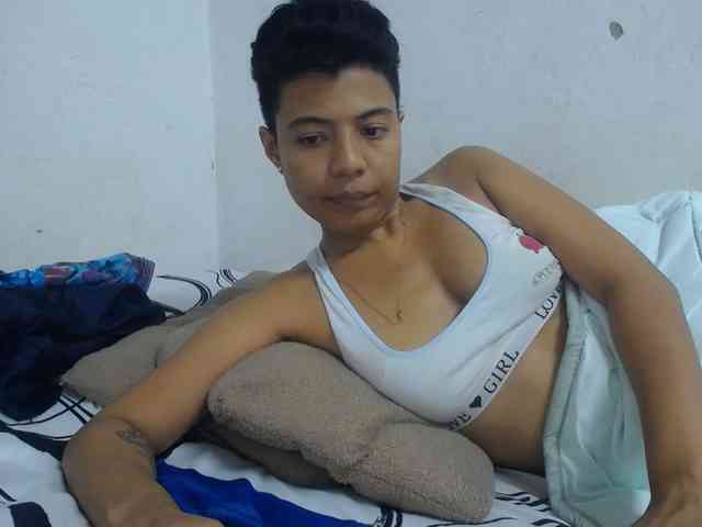 Katiuska_32 webcam