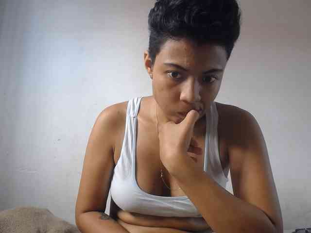 Katiuska_32 webcam