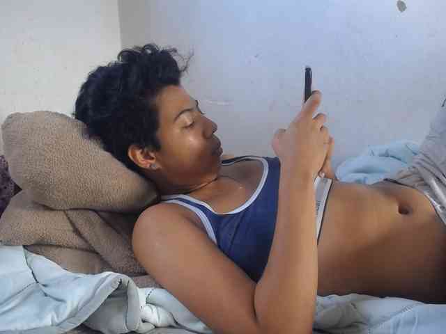 Katiuska_32 webcam