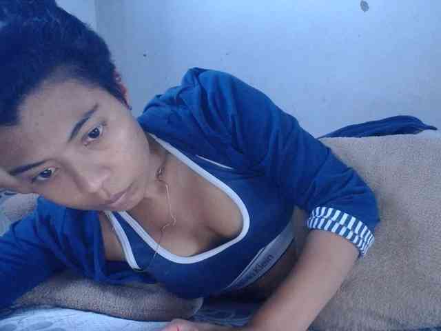 Katiuska_32 webcam
