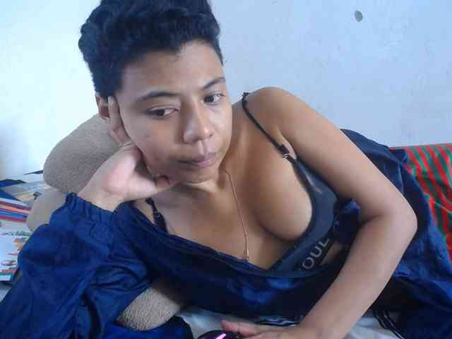 Katiuska_32 webcam