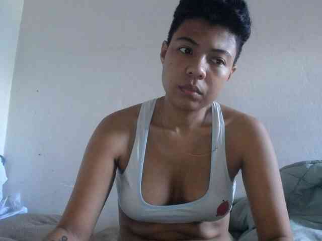 Katiuska_32 webcam